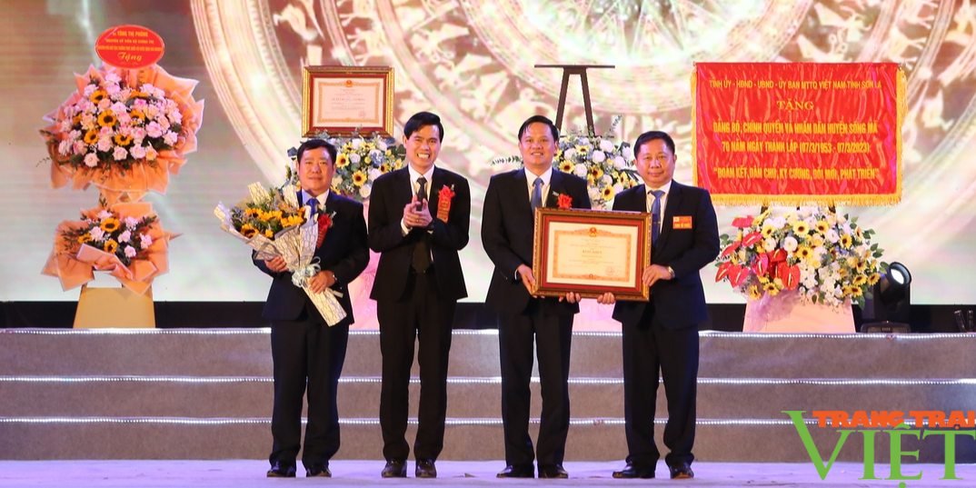 Kỷ niệm 70 năm Ngày thành lập huyện Sông Mã - Ảnh 7. Kỷ niệm 70 năm Ngày thành lập huyện Sông Mã - Ảnh 7.