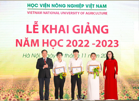 Lý do nữ sinh Hà Nội nói tiếng Anh như gió lại chọn học ngành Thú y, Học viện Nông nghiệp Việt Nam  - Ảnh 1.