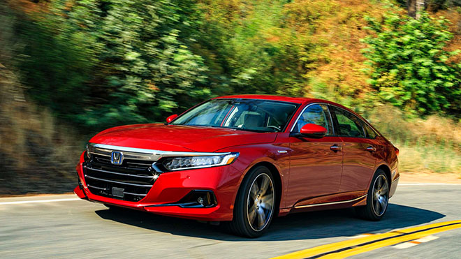 Cả tháng bán được 1 chiếc xe, vì sao doanh số của Honda Accord ế ẩm đến vậy - Ảnh 1.