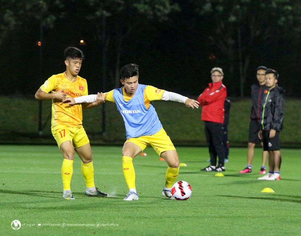 U23 Việt Nam đối đầu Iraq, HLV Troussier muốn làm điều đặc biệt! - Ảnh 3.