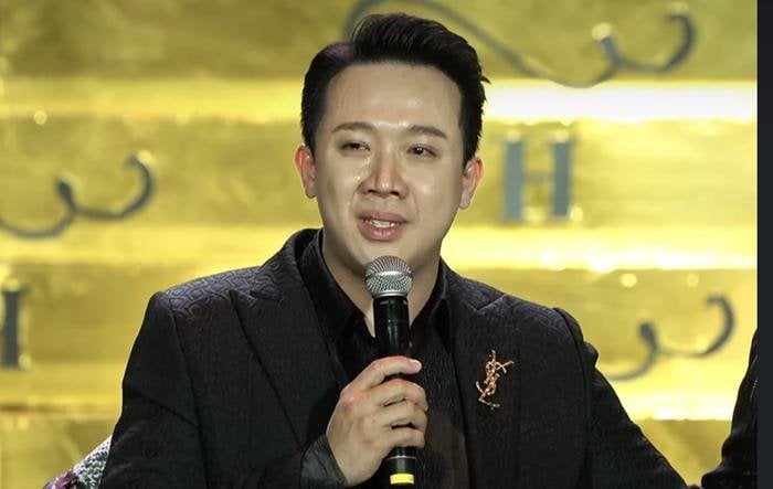 Ca sĩ Duy Mạnh: &quot;Một nghệ sĩ ngôi sao phải luôn thấy mình may mắn, hạnh phúc, lý do gì mà khóc&quot; - Ảnh 2.