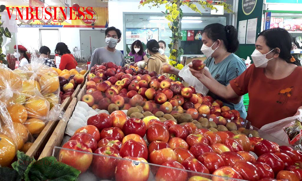 Trái cây Việt có cạnh tranh sòng phẳng được với hàng ngoại trên sân nhà? - Ảnh 1.