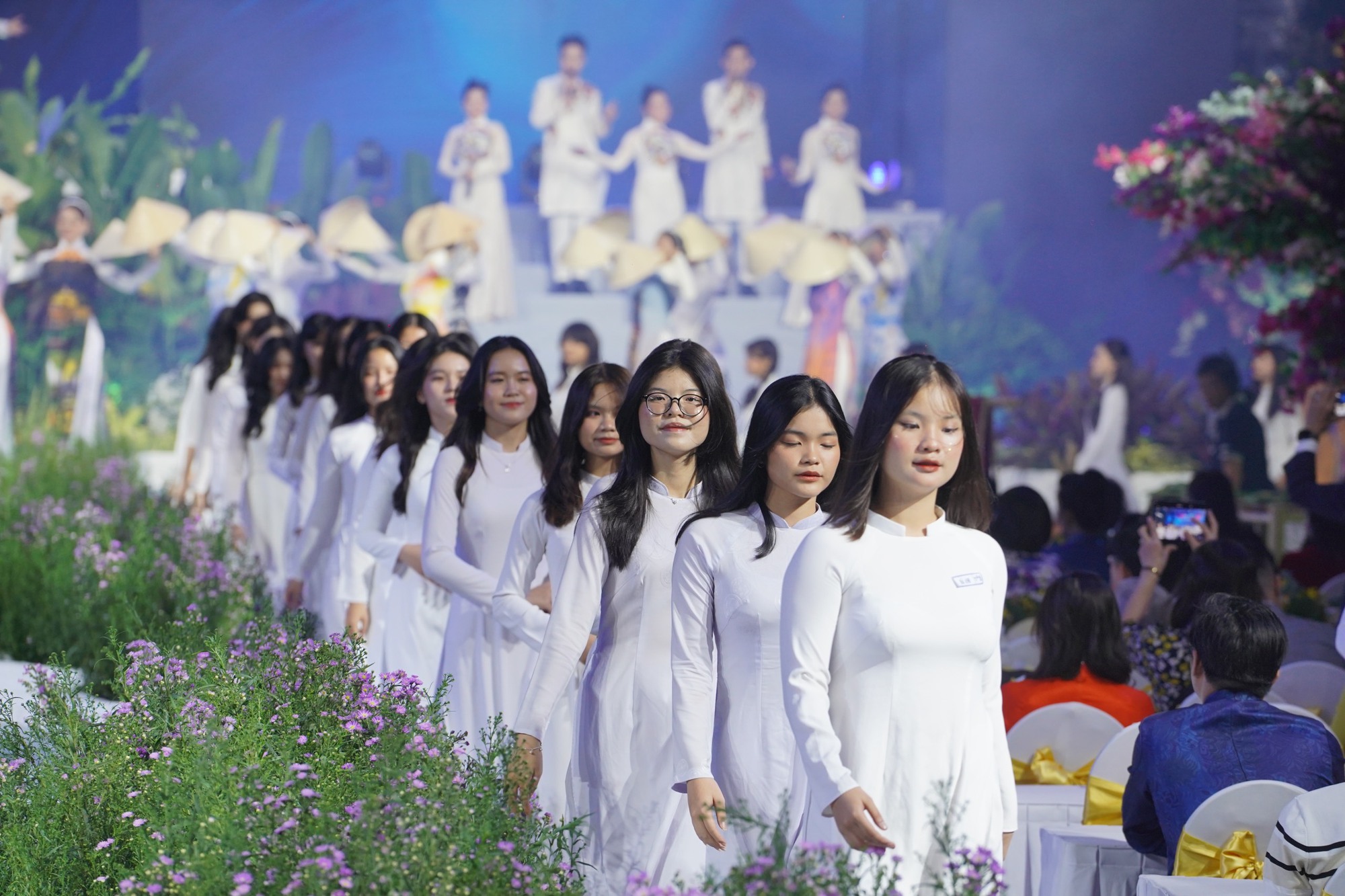Những con số đặc biệt sau một tháng Lễ hội áo dài TP.HCM 2023 - Ảnh 4.