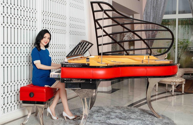 &quot;Hoa hậu độc nhất vô nhị&quot; Giáng My: Tuổi 52 trong căn biệt thự xa hoa - Ảnh 7.