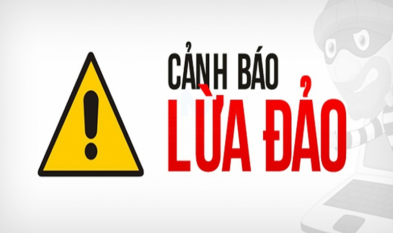 Nghe điện thoại &quot;con đang cấp cứu&quot;, cặp vợ chồng bị thúc giục chuyển hàng trăm triệu - Ảnh 1.
