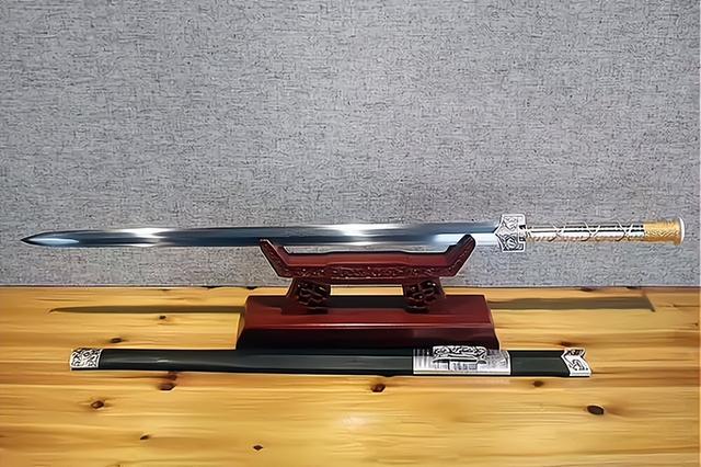 Người xưa dặn: &quot;Phòng khách có 4 thứ, Thần Tài tránh xa&quot;, muốn gia đình thịnh vượng cần lưu ý - Ảnh 3.