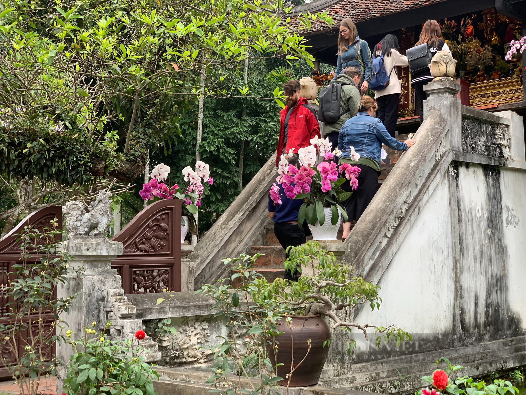 Khám phá công trình nghìn năm tuổi với lối kiến trúc độc đáo “có một không hai” ở Thủ đô - Ảnh 8.