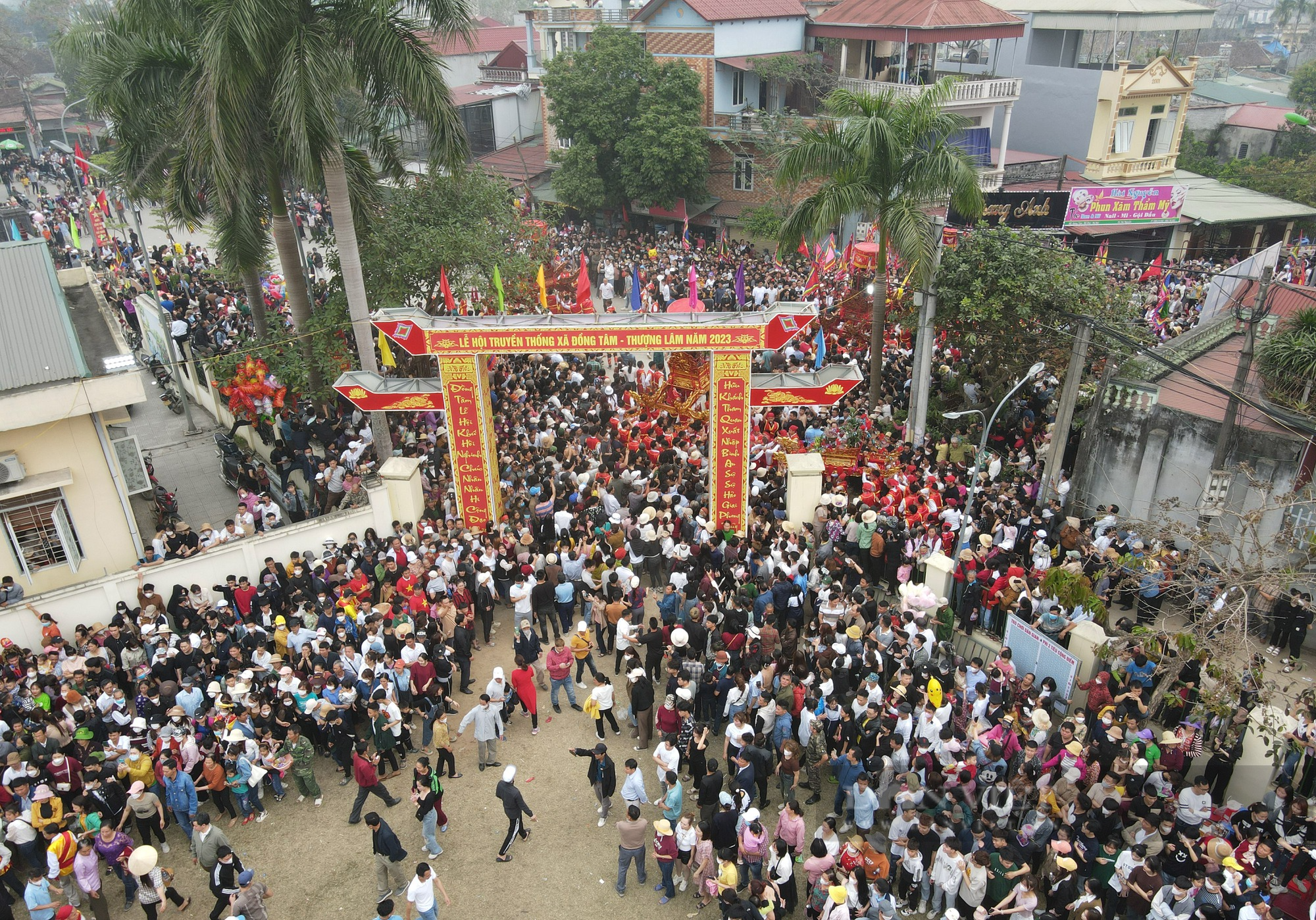 Hà Nội: Chen chân xem rước kiệu ở Hội làng Thượng lâm - Đồng Tâm - Ảnh 6.