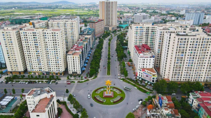 Công nhân lẫn người nghèo không được mua nhà ở xã hội? - Ảnh 1.