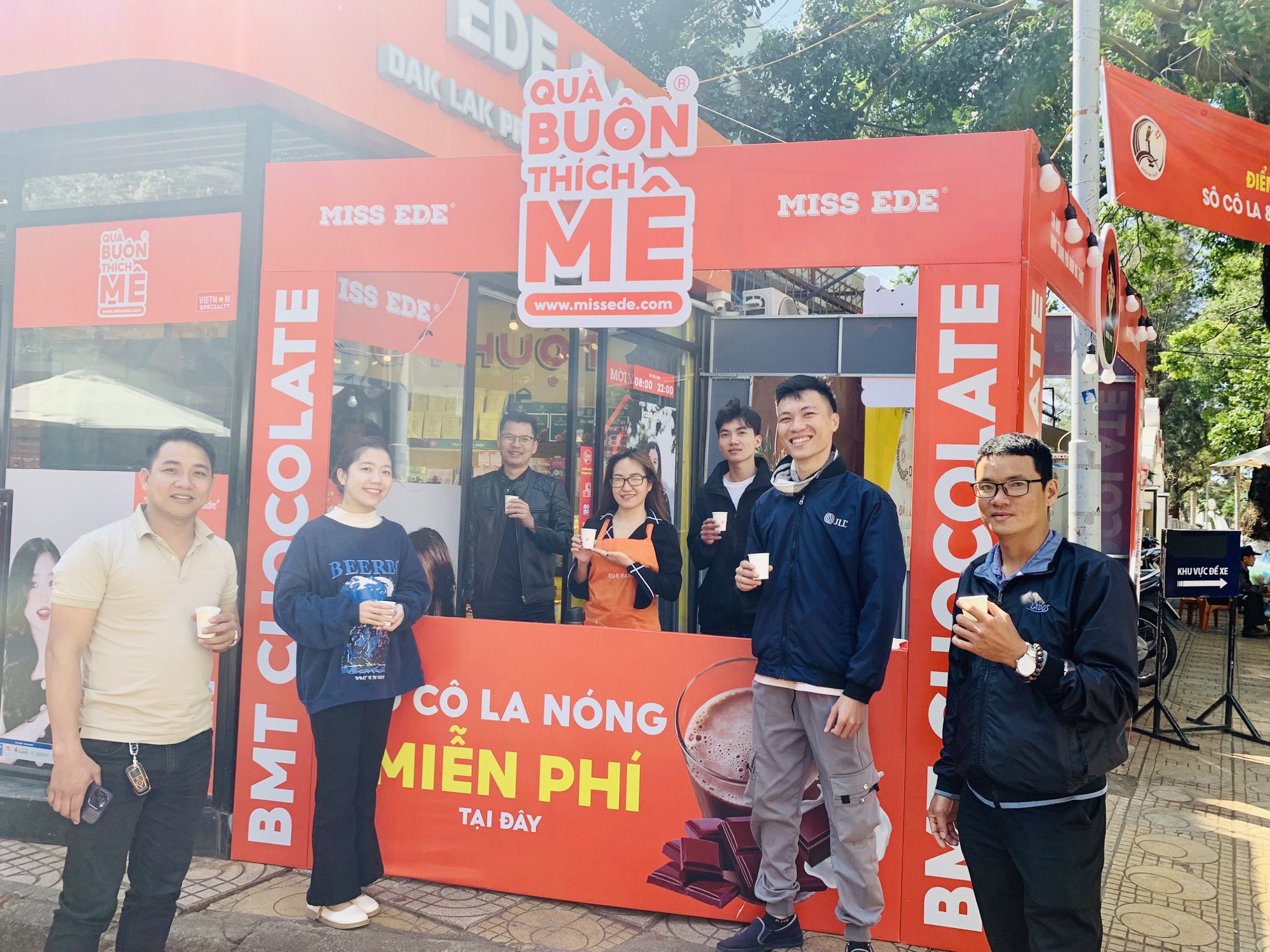 Đơn vị tài trợ 50.000 ly cà phê, sôcôla bị thu hồi mặt bằng trước thềm lễ hội cà phê - Ảnh 3.