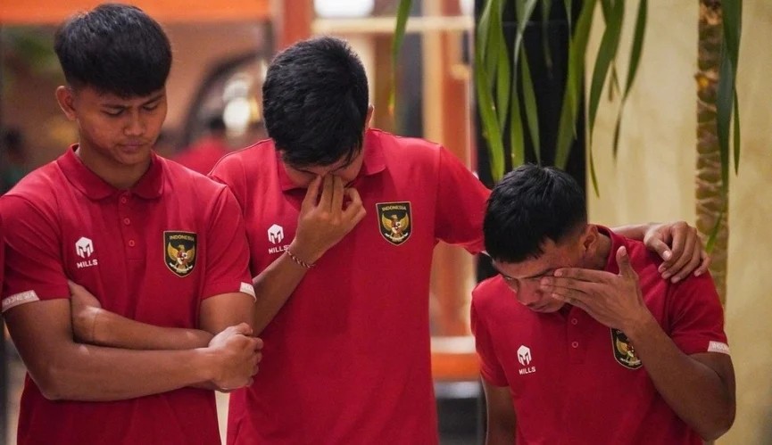 &quot;Còn nước, còn tát&quot;, HLV Shin Tae-yong làm điều bất ngờ với U20 Indonesia - Ảnh 2.