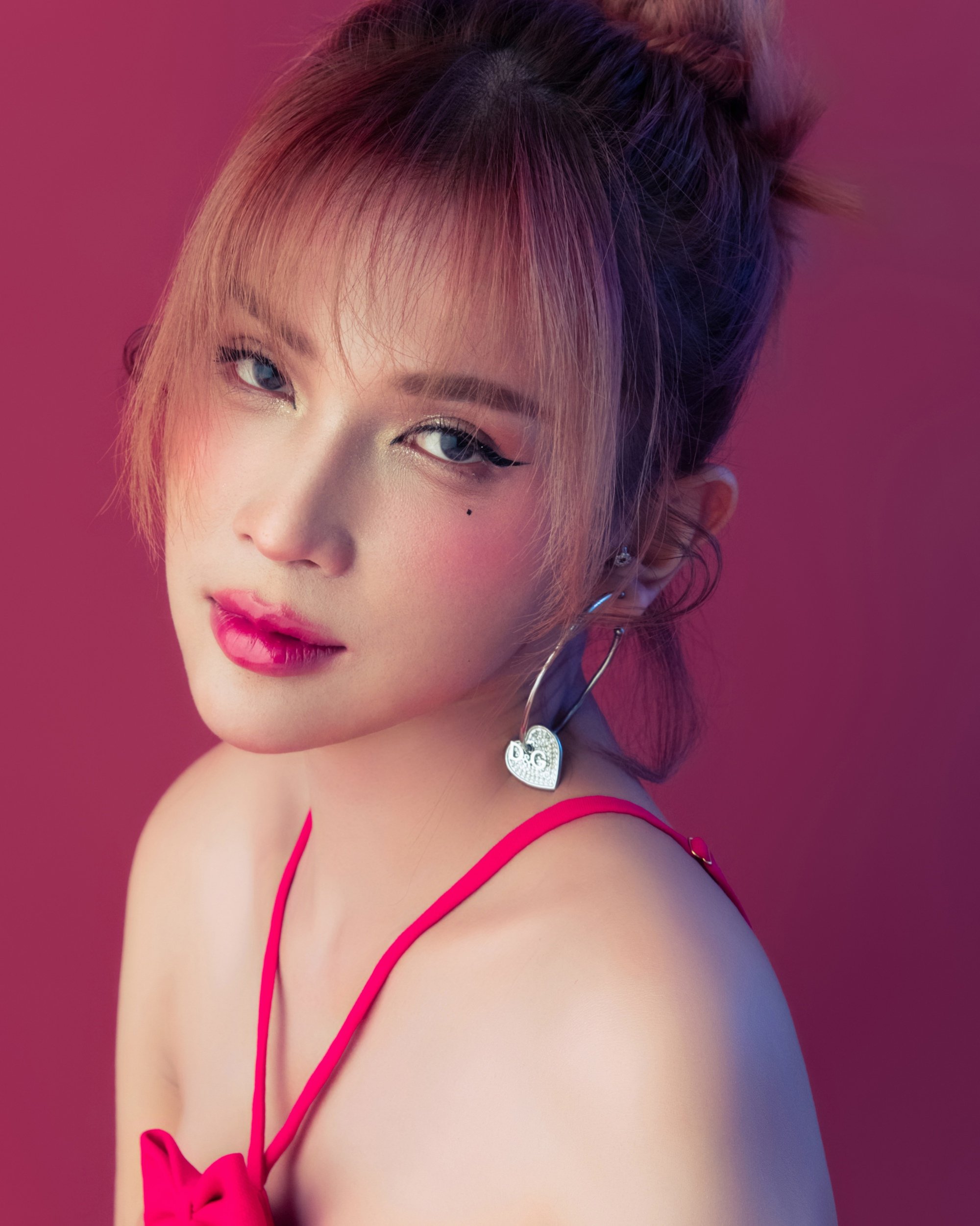 Khả Như lột xác, bất ngờ tung ảnh gợi cảm sau khi đóng vợ Trấn Thành trong &quot;Nhà bà Nữ&quot; - Ảnh 5.