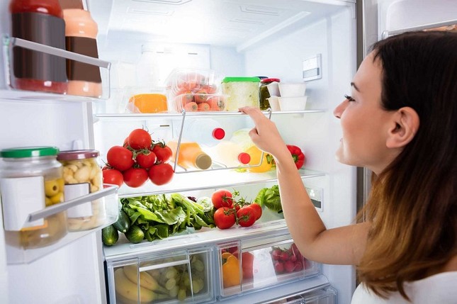 Sai lầm khi sử dụng tủ lạnh có thể biến nơi đây thành ổ vi khuẩn chết người - Ảnh 4.
