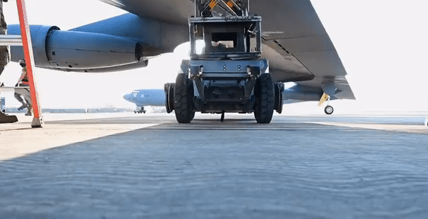 Mỹ điều &quot;pháo đài bay&quot; B-52 tới bán đảo Triều Tiên - Ảnh 10.