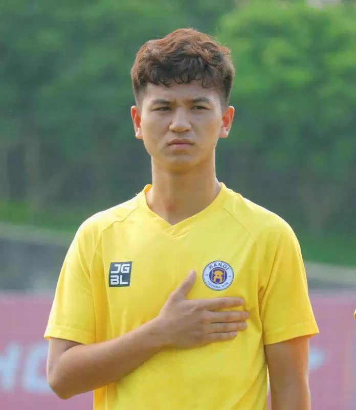 Hà Nội FC gửi &quot;Hùng Dũng đệ nhị&quot; tới CLB PVF - CAND - Ảnh 3.