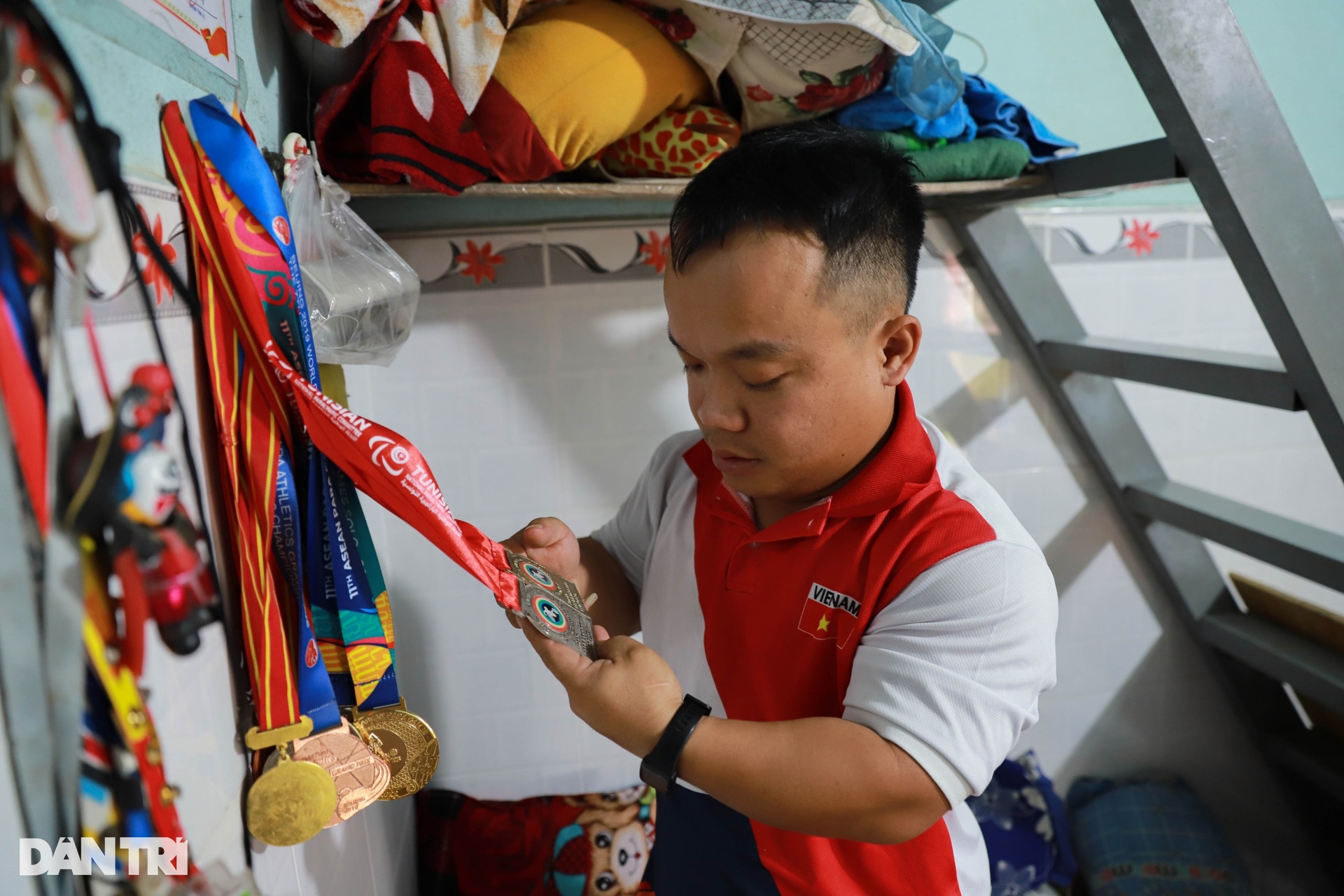 Chuyện tình cổ tích của vợ chồng cao hơn 1m: Chấp nhận tất cả vì yêu - Ảnh 4.
