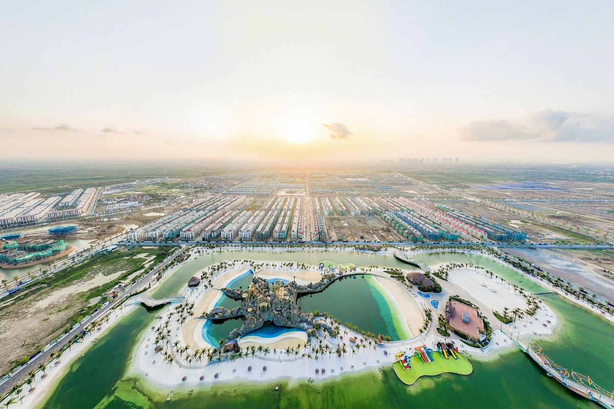 “Siêu quần thể đô thị biển” Vinhomes thành hình: Mọi ngả đường đều dẫn về khu Đông Hà Nội - Ảnh 2.