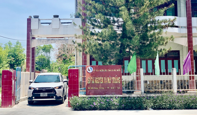 Lơ là thực hiện nhiệm vụ Chủ tịch tỉnh Quảng Ngãi giao, Sở TNMT bị nhắc nhở - Ảnh 1.