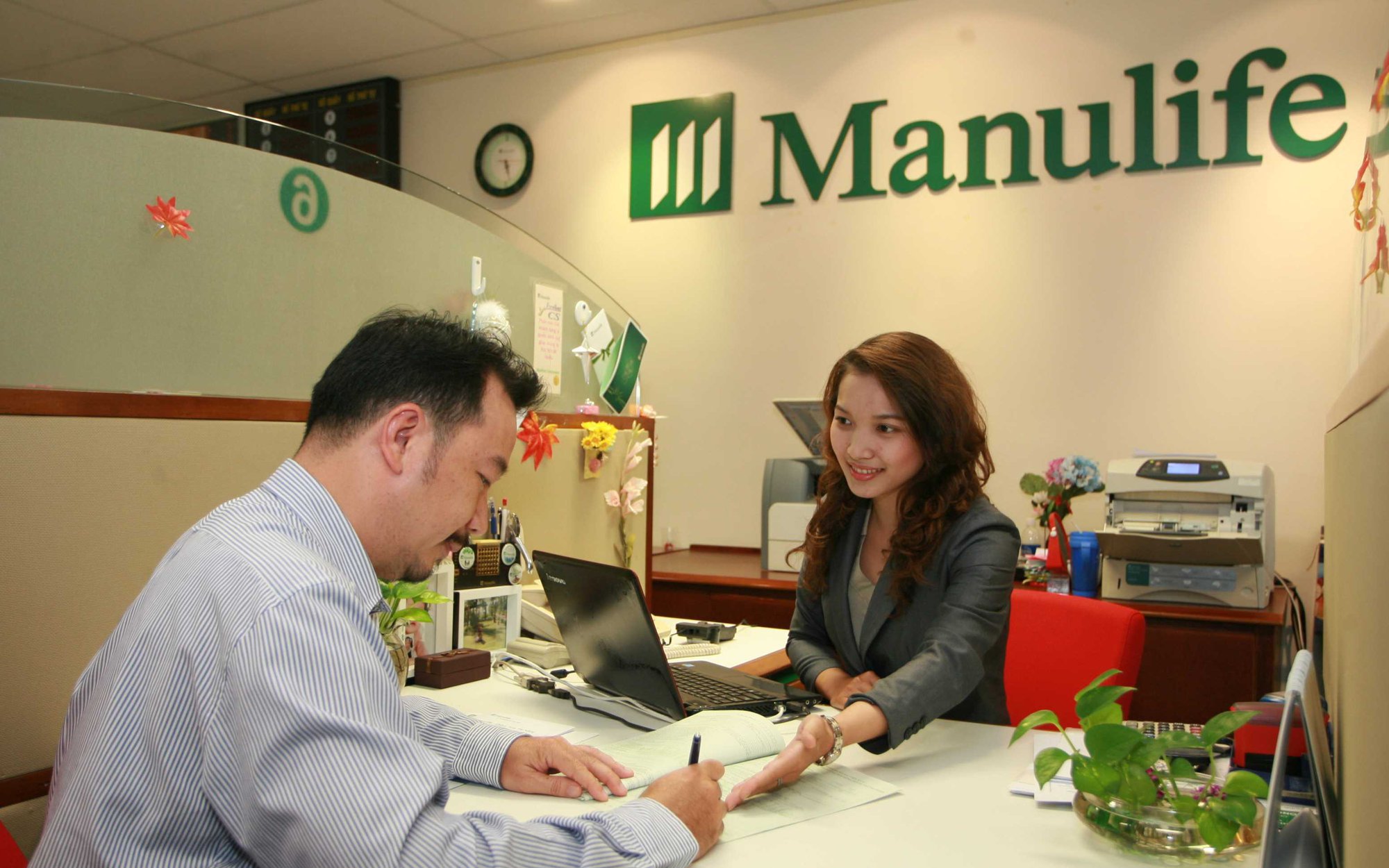 Nóng: Manulife VN nói gì sau phát ngôn "sốc" của một Quản lý kinh doanh đối với diễn viên Ngọc Lan?