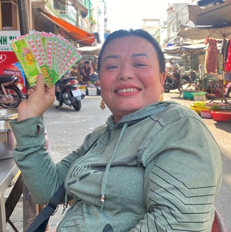 Cả một xóm ở Cần Thơ đổi đời nhờ vé số, người trúng đếm không hết - Ảnh 5.