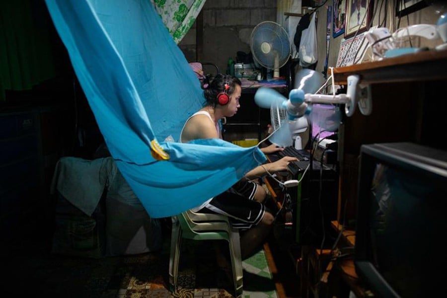 Ba năm trước, thế giới &quot;cô đơn&quot; và... sống như thế nào? - Ảnh 12.