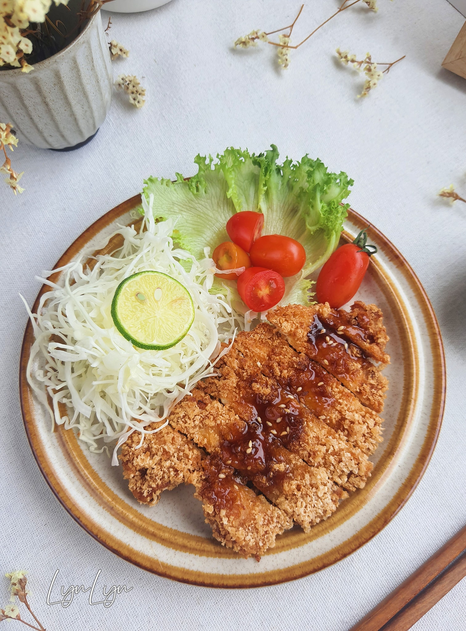 Mách bạn làm món ức gà chiên xù cực ngon, thích hợp với người muốn giảm cân - Ảnh 1.