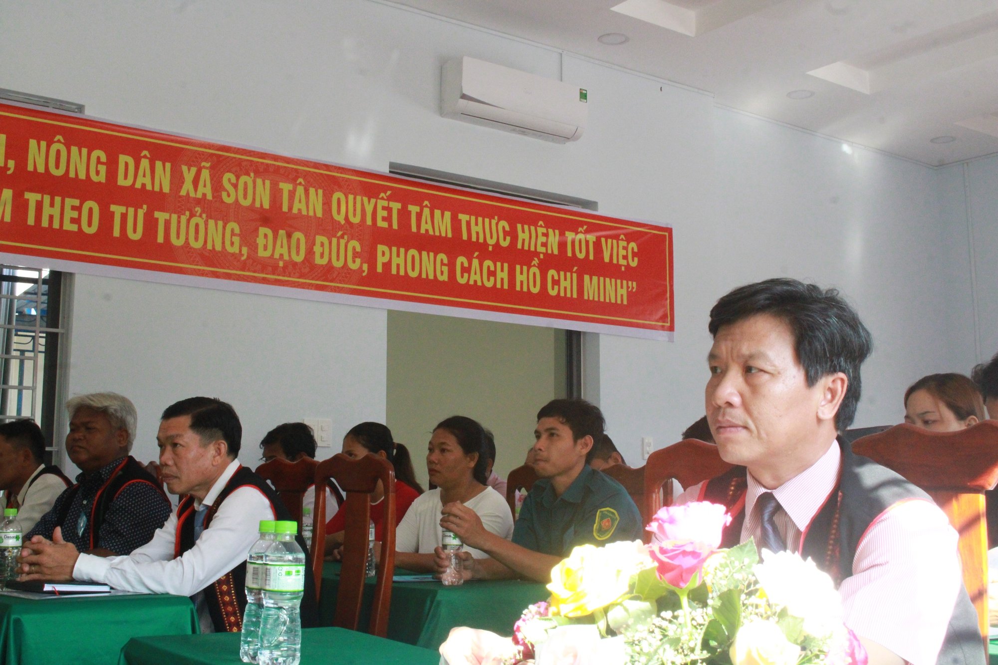 Khánh Hòa: 125 cơ sở Hội Nông dân đã hoàn thành Đại hội - Ảnh 1.