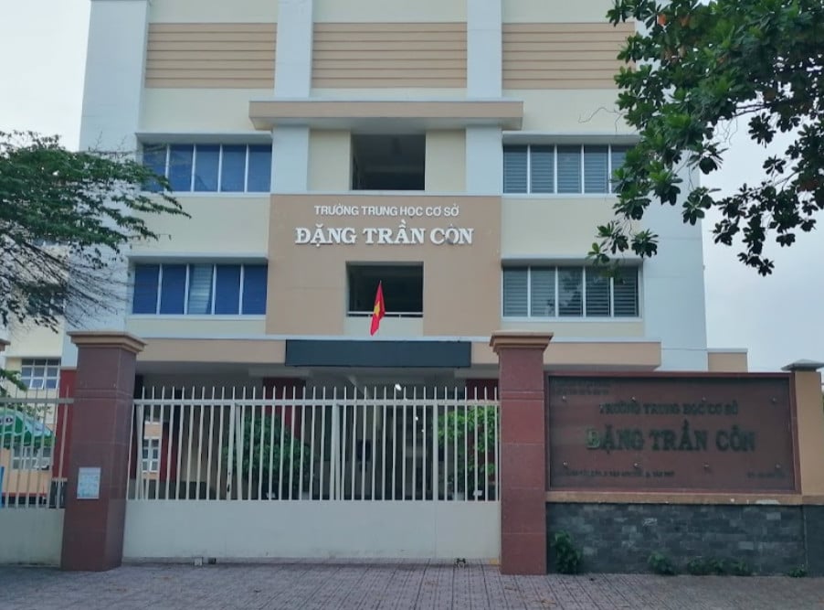 TP.HCM: Một trường THCS truy thu phụ huynh hơn 12 triệu tiền 'mô hình tiên tiến' - Ảnh 3.