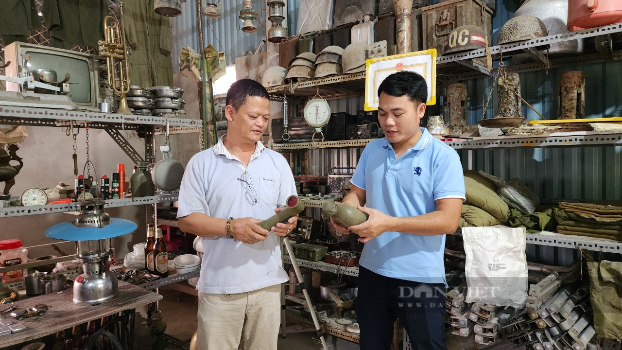 “Gã điên” bị nghi trộm cắp, có gia tài tiền tỷ không chịu bán, chỉ để trưng bày miễn phí - Ảnh 2.
