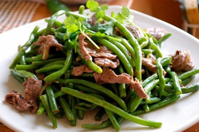 Loại rau giá rẻ, là &quot;thần dược&quot; đối với chị em phụ nữ, trồng quanh năm suốt tháng, làm món gì cũng ngon - Ảnh 2.