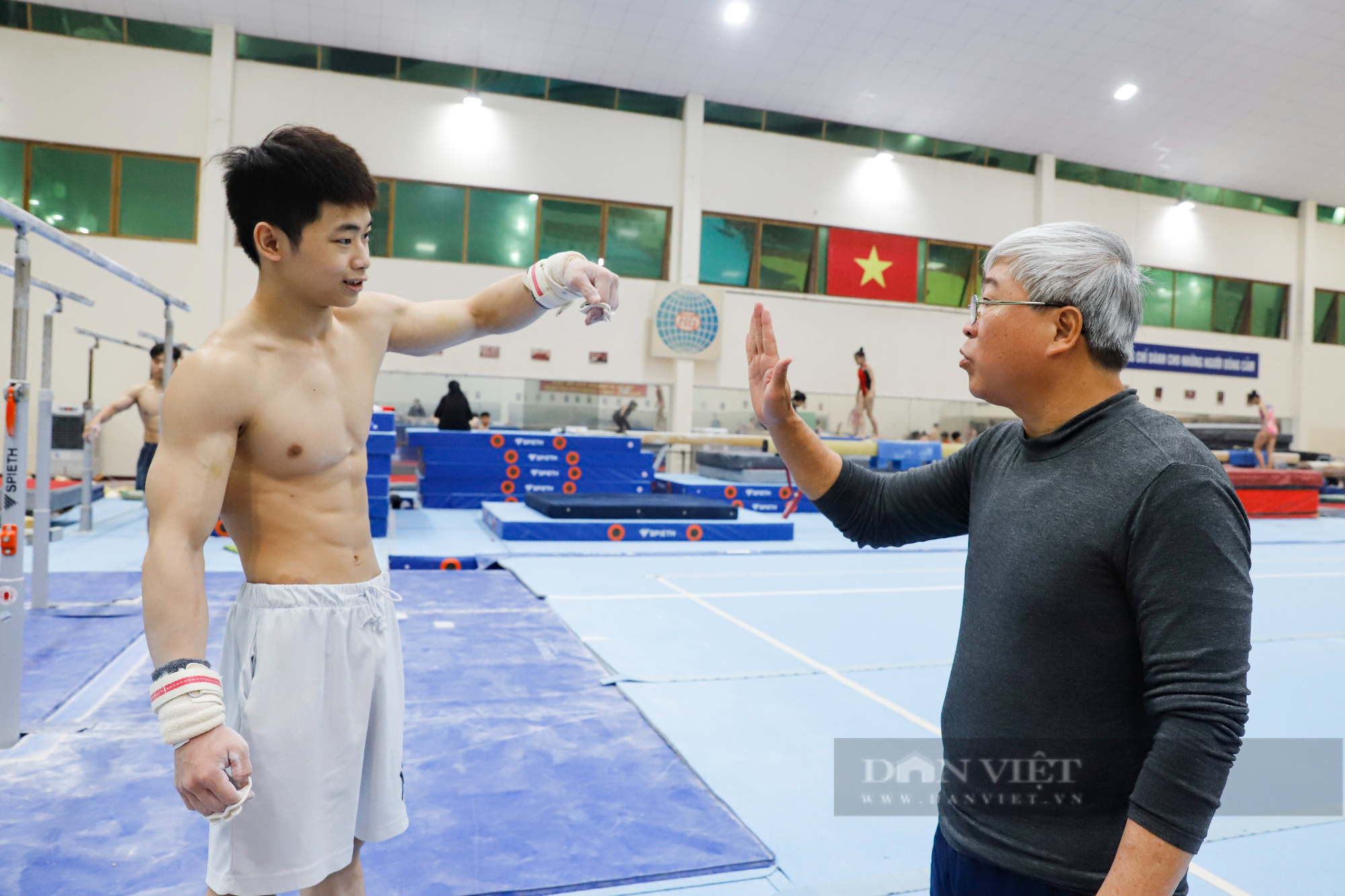SEA Games 32: TDDC Việt Nam không cho Carlos Yulo &quot;làm mưa làm gió&quot; - Ảnh 3.