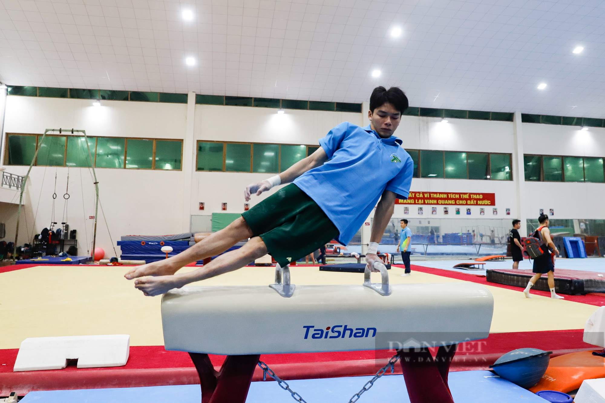 SEA Games 32: TDDC Việt Nam không cho Carlos Yulo &quot;làm mưa làm gió&quot; - Ảnh 4.