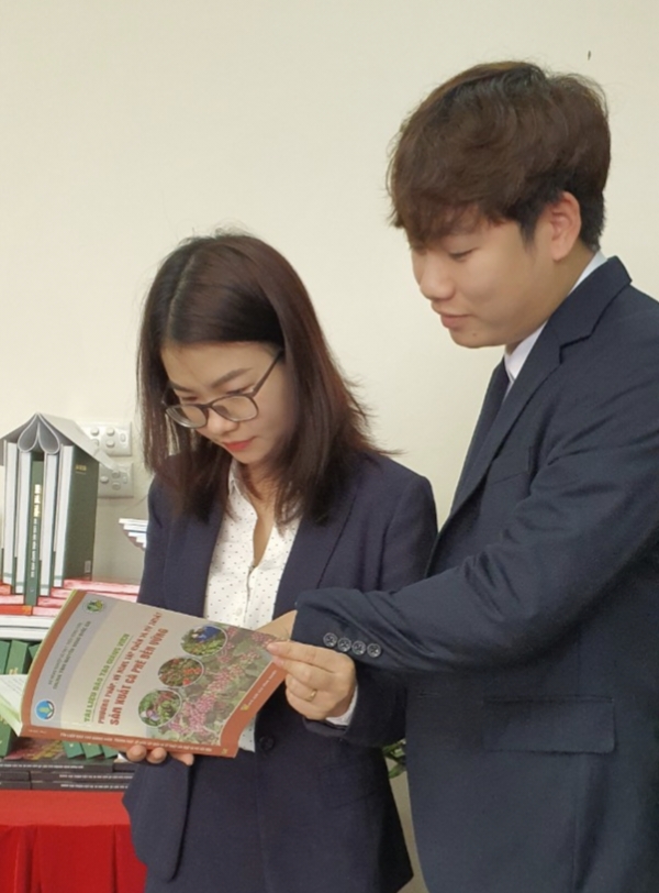 Phát động đọc sách trong hệ thống Khuyến nông Việt Nam: Tích luỹ kiến thức, thay đổi chính mình - Ảnh 2.