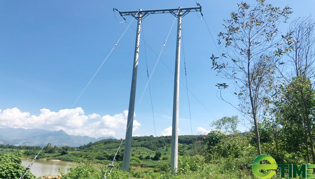 Quảng Ngãi huyện báo cáo gì cho tỉnh vụ công trình điện làm xong 3 năm chưa có điện? - Ảnh 1. Quảng Ngãi huyện báo cáo gì cho tỉnh vụ công trình điện làm xong 3 năm chưa có điện? - Ảnh 1.