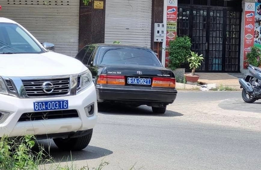Cảnh sát khám xét Trung tâm dạy nghề lái xe Sài Gòn - Ảnh 2.