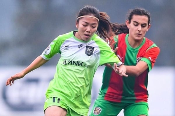 Huỳnh Như bỏ lỡ cơ hội thành &quot;người hùng&quot; của Lank FC phút bù giờ - Ảnh 1.