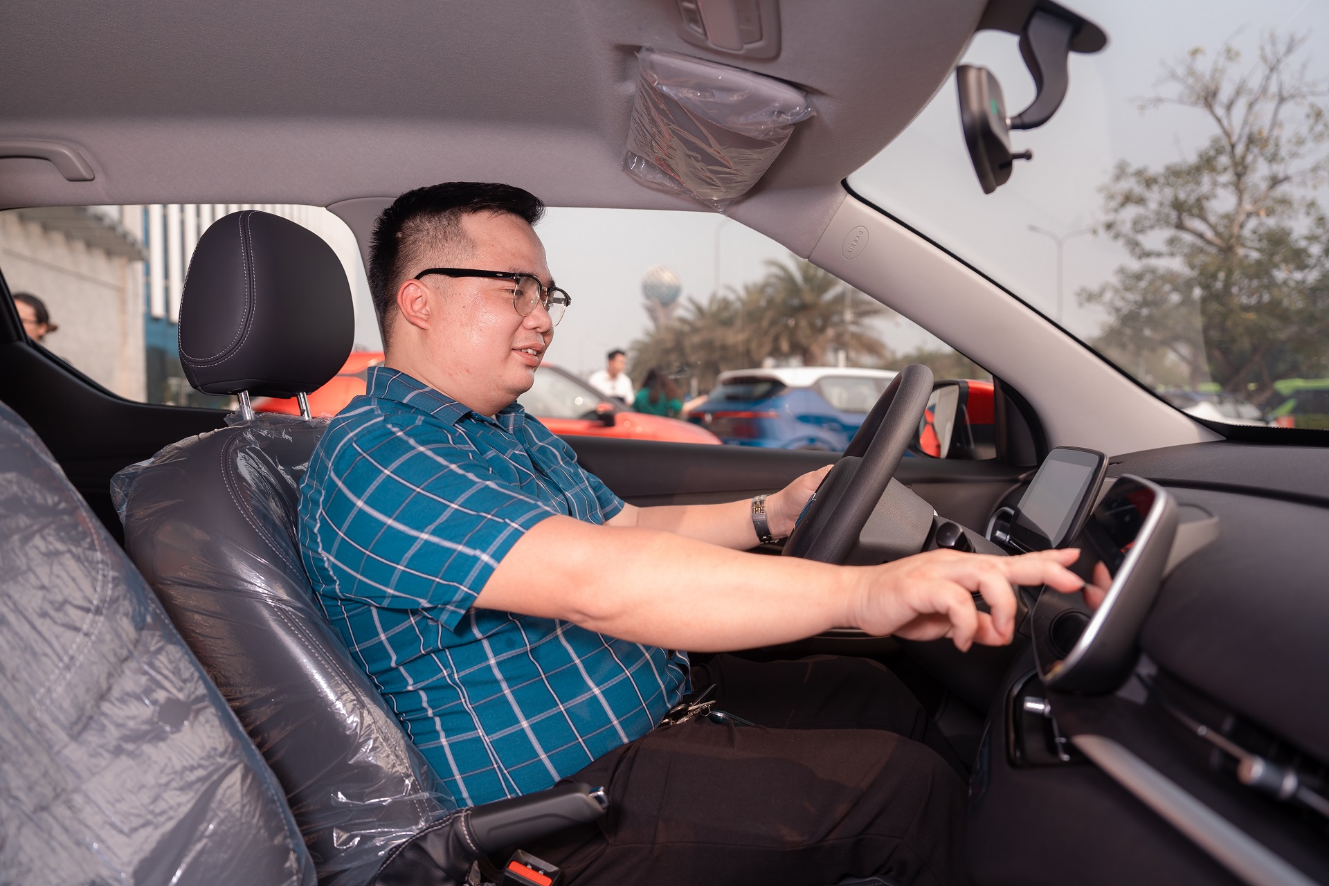 Những vị khách đầu tiên nhận VF 5 Plus: Xe ổn nhất trong tầm giá - Ảnh 3.