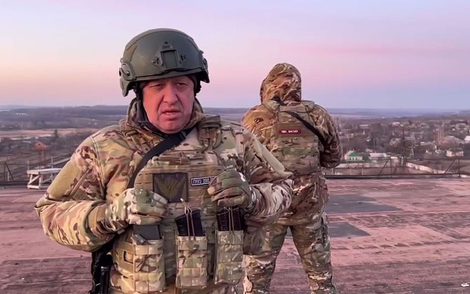 Ông trùm Wagner bất ngờ cảnh báo 'tin xấu' đối với quân đội Nga ở Ukraine - Ảnh 1.