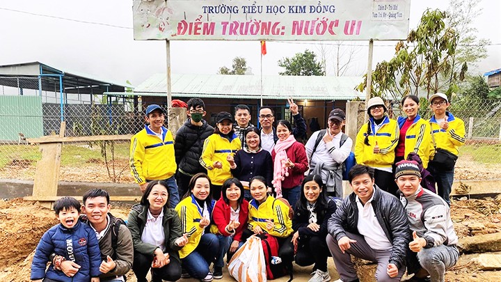 Đưa con chữ đến gần hơn với trò nghèo - Ảnh 1.