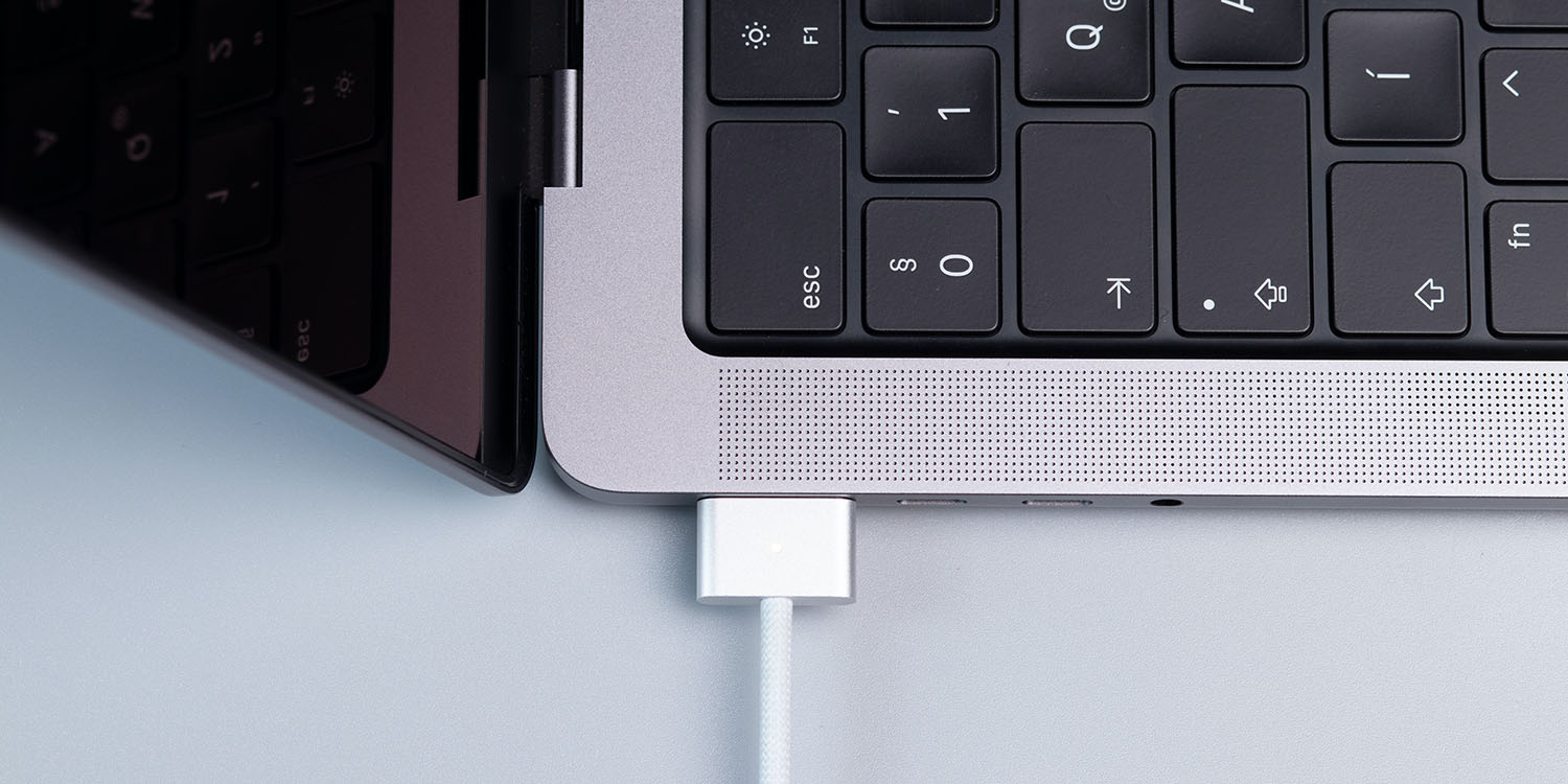 Vì sao Apple định hướng sản xuất MacBook tại Việt Nam mà không chọn Ấn Độ hay Thái Lan? - Ảnh 2.