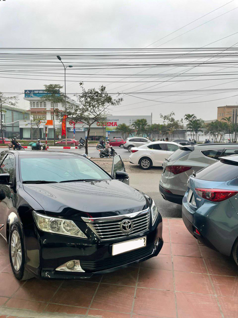 Thuê xe tự lái dịp 30/4 cháy hàng, mức phí thuê cao bất ngờ - Ảnh 1.