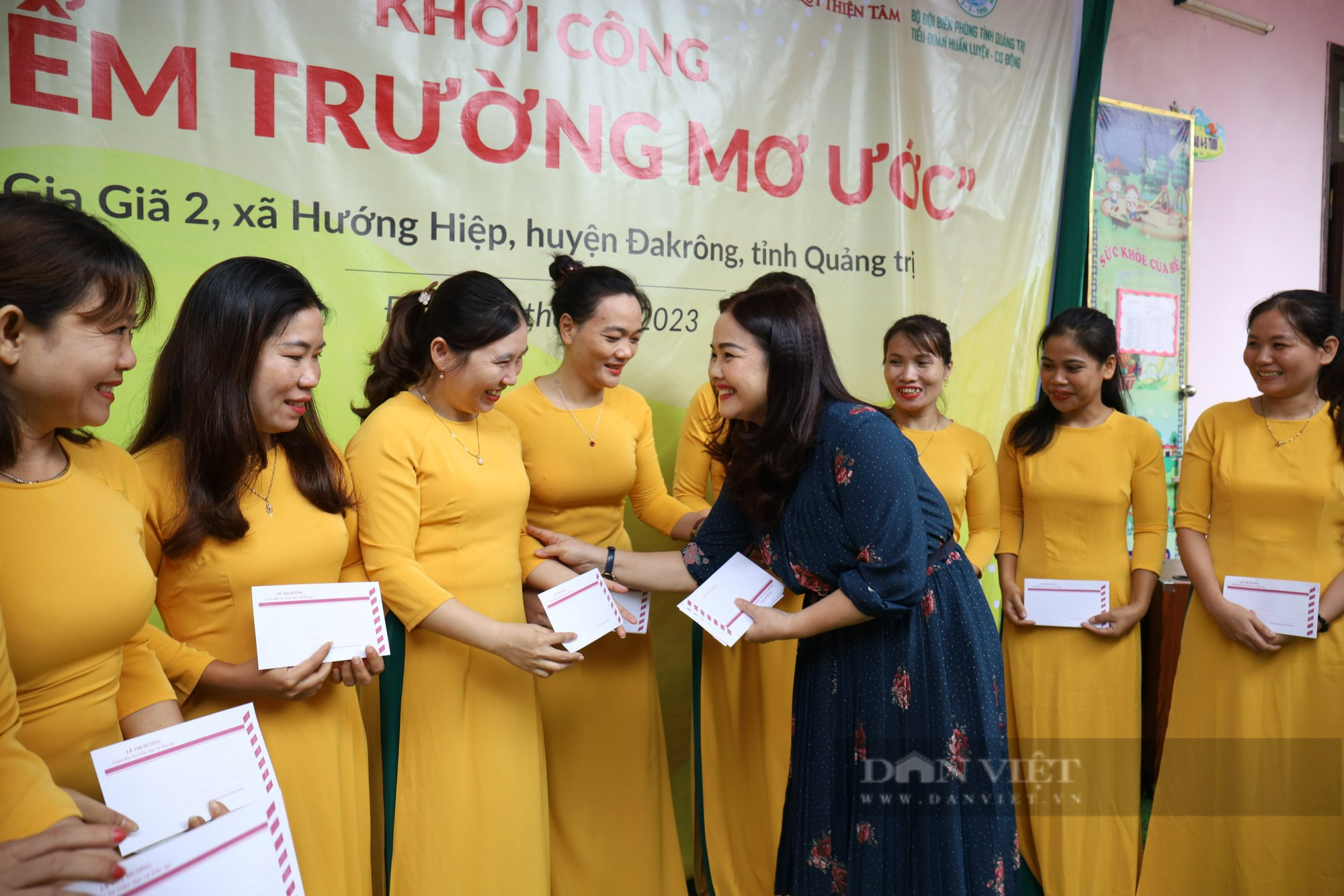 Ảnh: Toàn cảnh buổi lễ khởi công &quot;Điểm trường mơ ước&quot; Gia Giã 2 Quảng Trị  - Ảnh 11.