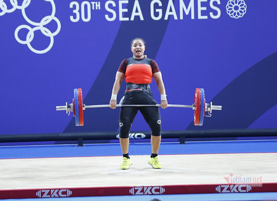 Bi hài SEA Games: Trọng tài giúp Philippines &quot;cướp&quot; HCV, VĐV Việt Nam bật khóc - Ảnh 1.