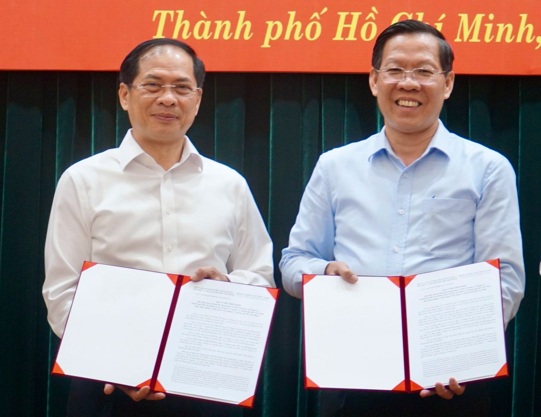 Chủ tịch UBND TP.HCM: “Không có hợp tác quốc tế thì khoảng 60% dự án tại TP.HCM không thể hoạt động được” - Ảnh 4.
