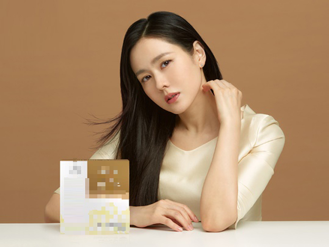 Son Ye Jin trở lại đầy ấn tượng sau 5 tháng sinh con - Ảnh 2.