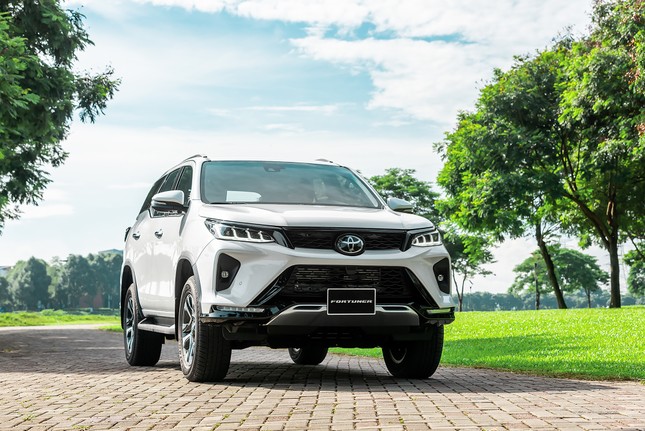 Loạt SUV giảm giá cả trăm triệu đồng tại Việt Nam - Ảnh 5.