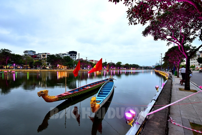 TP. Hải Dương khai trương phố đi bộ, chợ đêm Bạch Đằng - Ảnh 9.