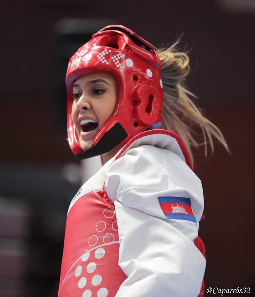 Chân dung mỹ nhân taekwondo Campuchia gây sốt SEA Games - Ảnh 2.