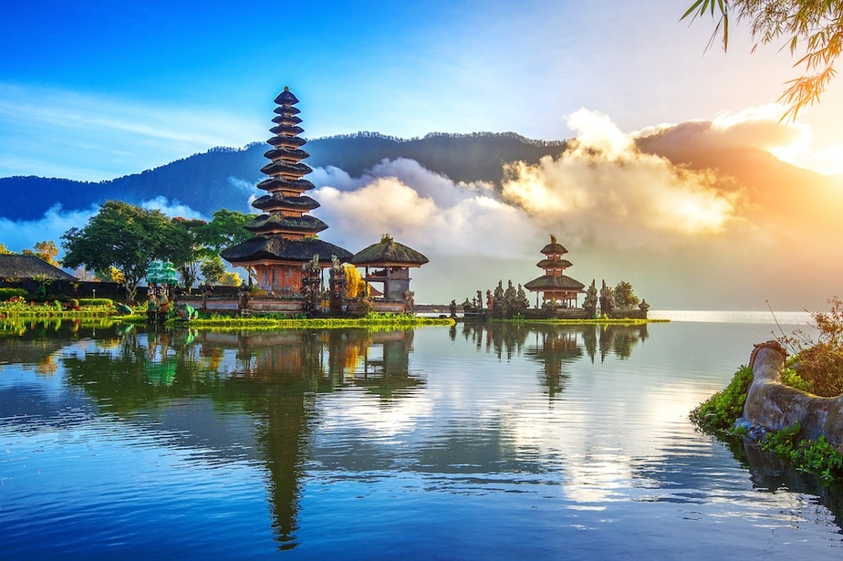 Việt Nam và 4 nước Đông Nam Á khác nằm trong 10 điểm đến chi phí thấp nhất châu Á - Ảnh 2.
