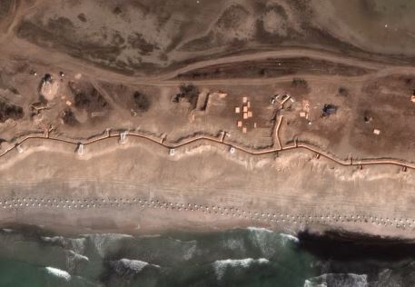 Lộ dấu hiệu lo sợ của Nga ở Crimea - Ảnh 2.